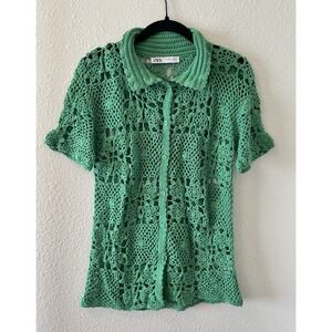 ZARA Green Crochet Knit Polo Short Sleeve Button Top Women's M/L Fits Smaller
